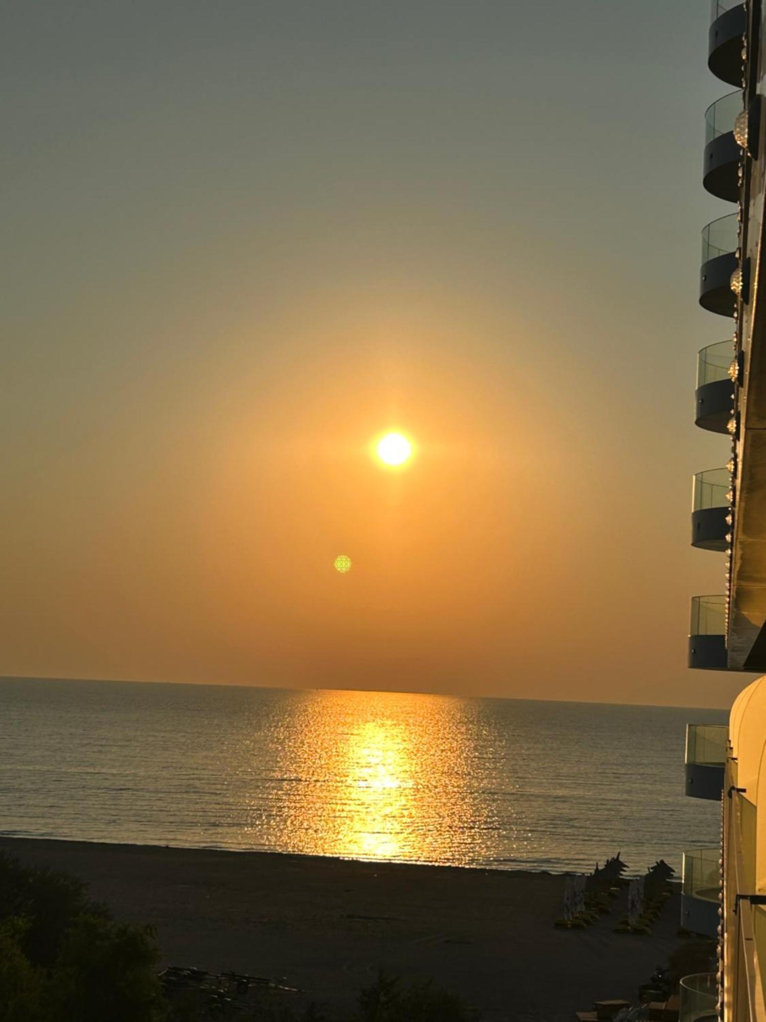 Studio Mamaia-Seaonbeach-By Mihaela Exteriör bild